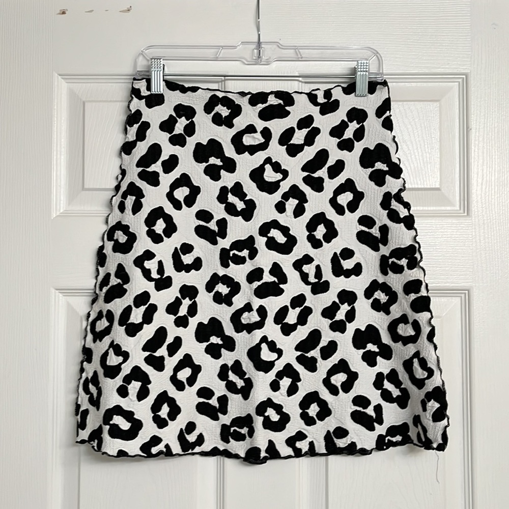 Adorable Haystacks skirt